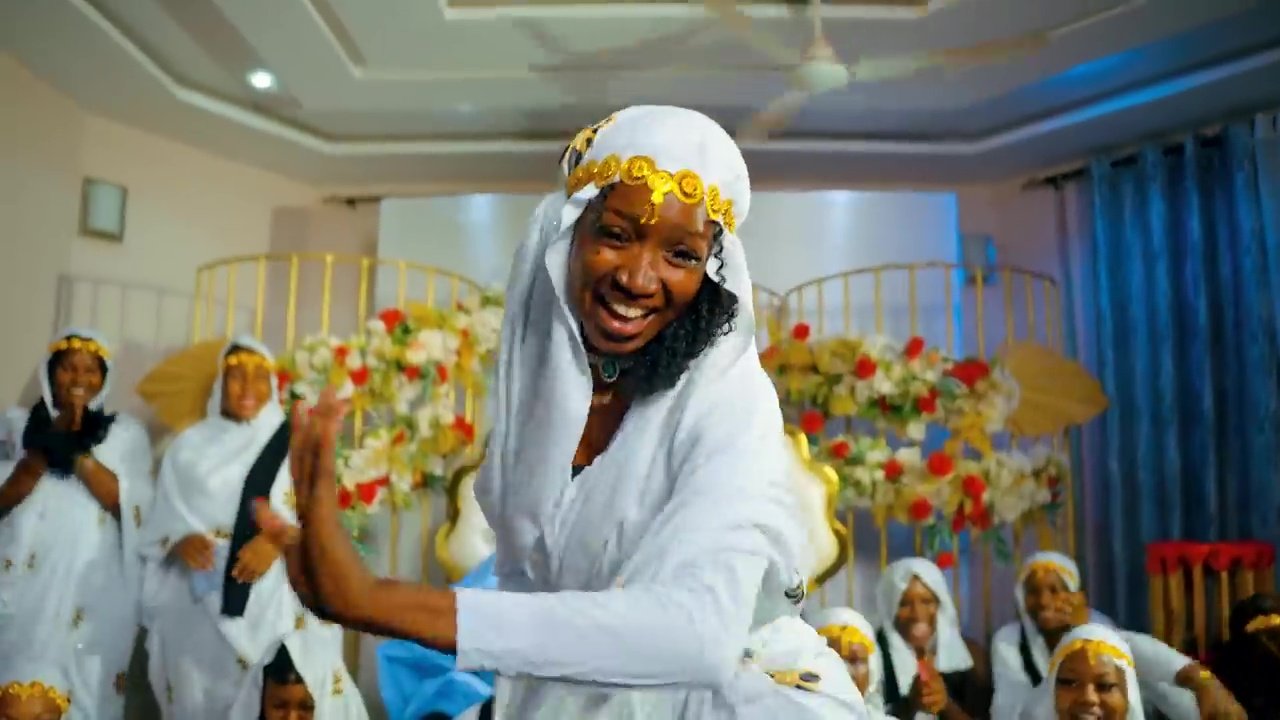 Bezy One Feat. Babani Diabaté – Fatoucis