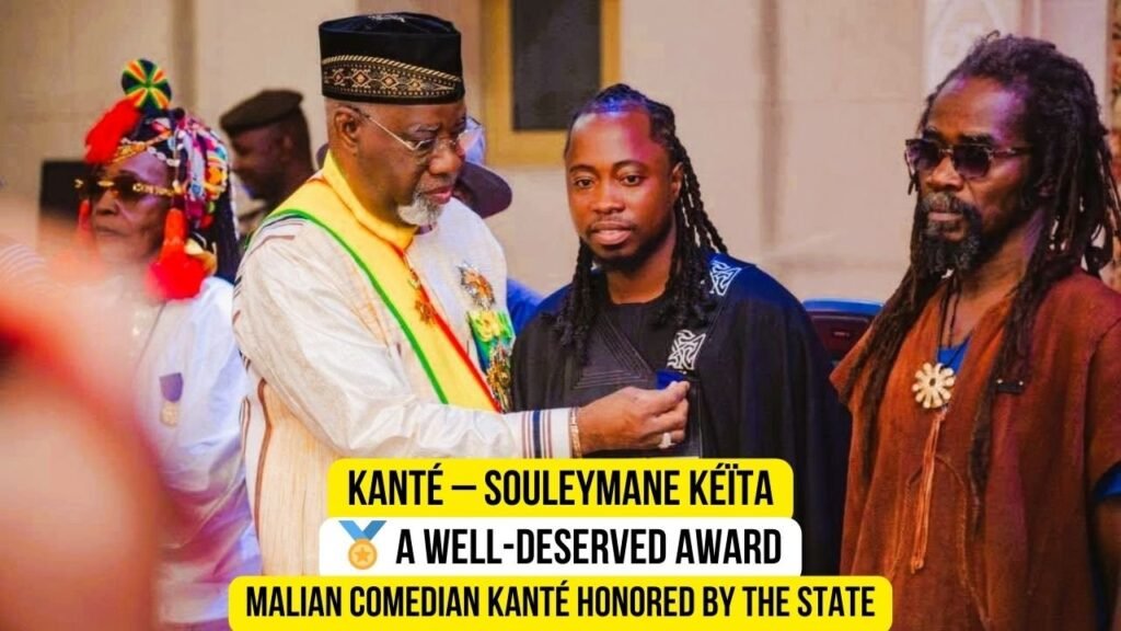 Photo de la cérémonie de distinction du comédien malien Souleymane Kéïta, connu sous le nom de Kanté.